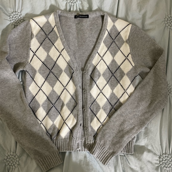 brandy melville gray elizabeth sweater - Picture 1 of 2